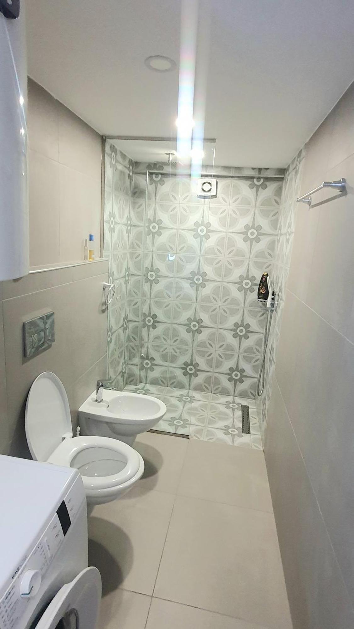 Apartament Me Qera Dublex Lungomare Vlorë 部屋 写真